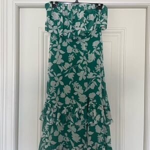 Flirty lined strapless dress